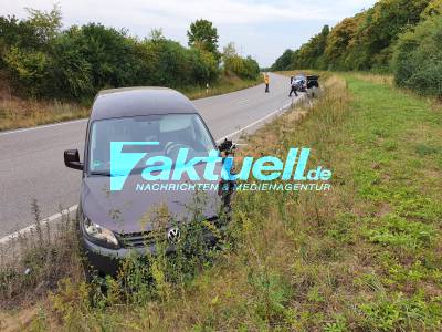 Begegnungsunfall an der Osttangente Pleidelsheim - 2 Personen leicht verletzt - Rettungshubschrauber im Einsatz