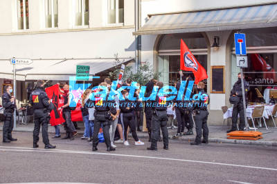 Stuttgart Mitte: Gegenproteste bei AfD Veranstaltung im Rathaus - Vereinzelte Festnahmen