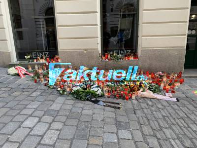 Terror in Wien: Aktuelles Videomaterial von den Schauplätzen des Terroranschlags - Polizisten an Trauerstätte - Kerzenmeer