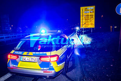 Anschlag auf Blitzer an der B10 bei Esslingen-Weil - Feuerwehr & Polizei im Einsatz