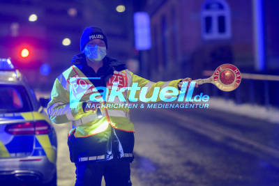Polizei kontrolliert die Ausgangsbeschränkung an der Weinsteige bei Degerloch