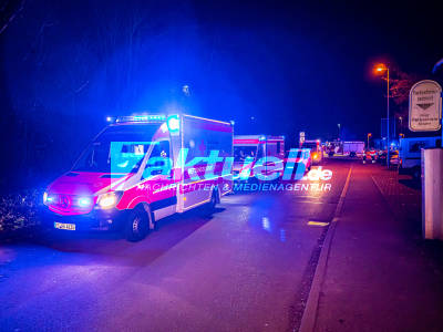 [Update] Großalarm durch Brandgeruch in der Filderklinik - Kirschkernkissen in Mikrowelle löst Großeinsatz aus