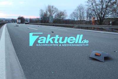 Schwerer Unfall auf der A6 - Transporter in Leitplanke