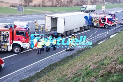 Fahrer nach Autobahncrash tödlich verletzt - Stundenlange sperrung der A6
