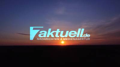 (BB) Wunderschöner Sonnenaufgang über Ostprignitz-Ruppin - Drohnenaufnahmen