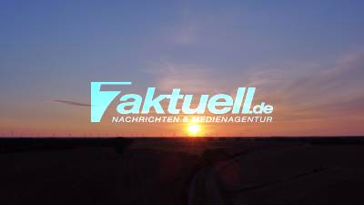(BB) Wunderschöner Sonnenaufgang über Ostprignitz-Ruppin - Drohnenaufnahmen