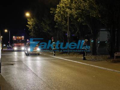 Größtes Feuer in Stuttgart seit über 15 Jahren: Busdepot der SSB brennt komplett aus - Über 20 Fahrzeuge, auch Elektrobusse, werden von Flammen zerstört - Ladevorgang am Elektrobus wohl Auslöser