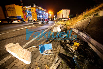 Unfall mit mehreren Autos und LKW auf der A81