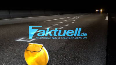 Tödlicher Crash auf der A6: Kleinbus aus Osteuropa kracht in LKW und überschlägt sich - Mehrere Personen schwer verletzt