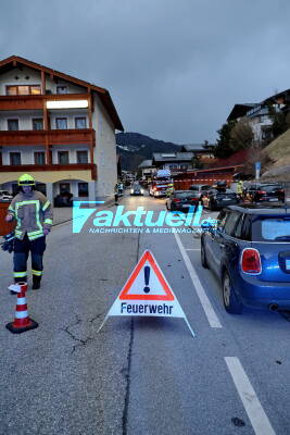Kupferdach durch Sturmtief YLENIA  von einer Pension in Berchtesgaden abgedeckt - Großer Schaden - 