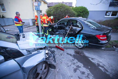 81-jähriger crasht mit ca. 10 Autos zusammen - Irrfahrt durchs Wohngebiet endet tödlich- Betroffene sind schockiert (im Oton)
