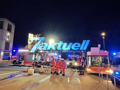 Großübung der Feuerwehr - 130 Einsatzkräfte von Feuerwehr, Rettungsdienst und SSB üben im Stadtbahntunnel Killesberg