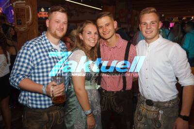 Thank God it's Friday im Wasenwirt-Zelt 