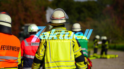 Verwaltungsverbandsübung mehrerer Feuerwehren in Schlaitdorf