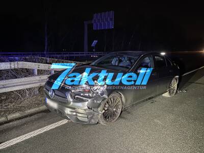 Schwerer Verkehrsunfall auf der A2 - A2 Höhe Herten Richtung Oberhausen komplett gesperrt