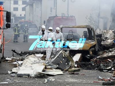 Vermissensuche und erste Aufräumarbeiten nach Gasexplosion in Stuttgart