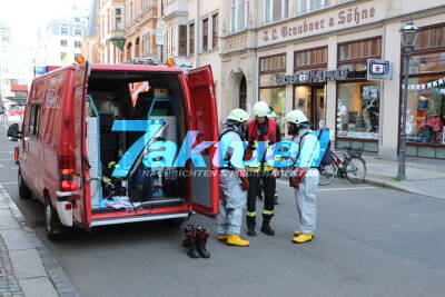 Feuerwehreinsatz im Polizeirevier in Leipziger Innenstadt - Möglicherweise Gefahrgut gefunden