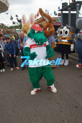1. Stuttgarter Maskottchen-Treff aus dem Frühlingsfest