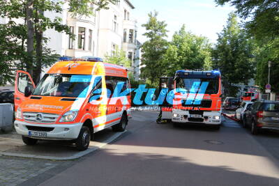Großeinsatz in Leipziger Altenheim - Feuer im Dachgeschoss - 40 hilfsbedürftige Menschen evakuiert