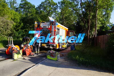 Brand auf Gelände von Containerdienst