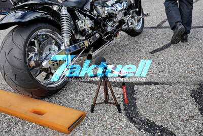 Großangelegte Motorradkontrolle in Oberbayern - Schwerpunkttag für Motorradsicherheit - zahlreiche Verstöße festgestellt