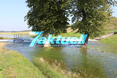 Damm beschädigt! Elster-Saale-Kanal bei Leipzig wird abgelassen - umliegende Felder überflutet