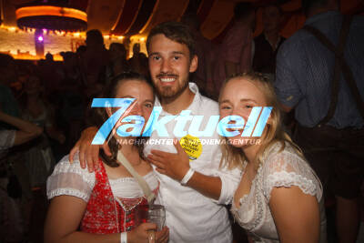 DASDING Wasenparty & Night of the Students
