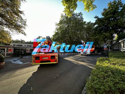 Lehrerin meldet Brand in Küche: Feuerwehr kann Brandausbreitung in Realschule verhindern 
