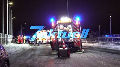 Massenunfall auf spiegelglatter Fahrbahn in Leipzig: Neun Verletzte bei Zusammenstoß mit Rettungswagen