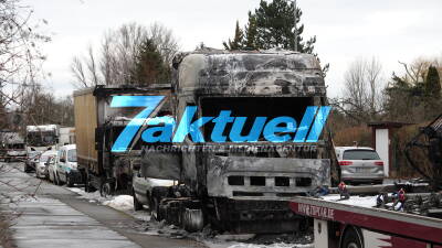 Mehrere LKW und Transporter brennen in Leipzig - Feuer greift auf mehrere Lastwagen über - Brandstifter am Werk?