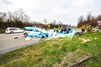 Erneut dramatischer Unfall an der Kaufland-Kreuzung: Zwei Tote, Ford kracht mit voller Wucht seitlich in Kia - die Kia-Insassen kommen ums Leben, zwei Leichtverletzte im Ford