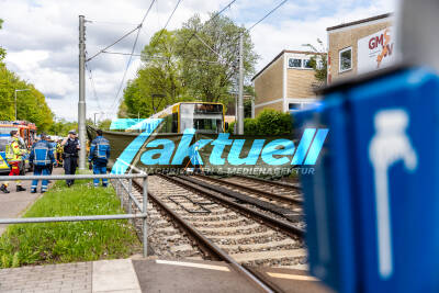 19-Jähriger von Stadtbahn erfasst und tödlich verletzt: Schwerer Verkehrsunfall in Stuttgart Giebel