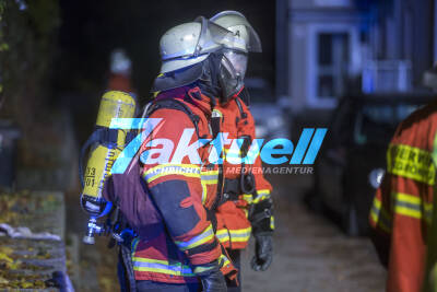 Markgröningen: Kellerbrand in Mehrfamilienhaus, brannte Hausrat und Sperrmüll