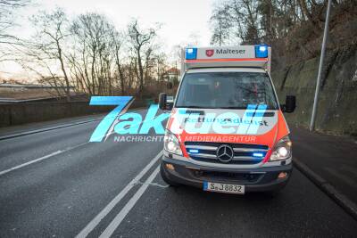 Zu schnell in Kurve: Frontalzusammenstoß auf der Rotenwaldstraße
