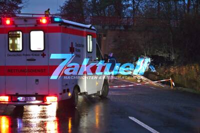 RLP: Tödlicher Verkehrsunfall - PKW rast zw. Iggelheim und Haßloch gegen Brücke
