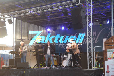 Das Stuttgarter Frühlingsfest am 2. Frühlingsfest-Freitag.