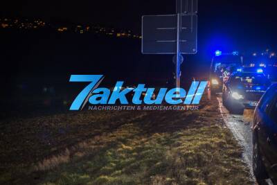 Verkehrsunfall, zwei Fahrzeuge überschlagen - B295 Leonberg Ri. Ditzingen, kurz vor Abzweigung nach Gerlingen (K1010)