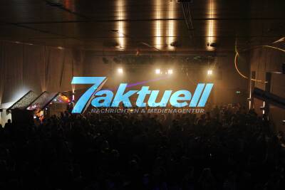 Nasse Füße bei der Apres Ski Party Urbach