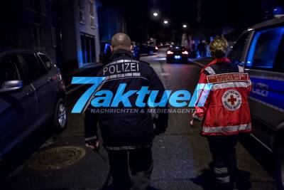 Betrunkene Autofahrerin fährt in geparkte Autos - Offenbar mit 2 Promille unterwegs