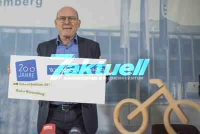 Landespressekonferenz mit Winfried Hermann