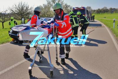 Hauptübung der Freiwilligen Feuerwehr Berglen - DRK Winnenden und Gefahrgutzug Rems-Murr im Einsatz