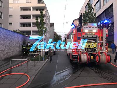 Cannstatt Brand eines Lüftungsrohrs in der Wildunger Straße löst Feuerwehreinsatz aus