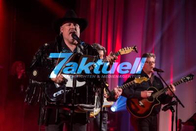 Country Rock Sänger TC Dalton aus Weinstadt präsentiert sein neues Album in der Sportgaststätte Fairplay in Kernen