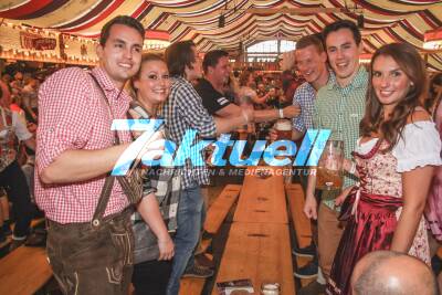 Frühlingsfest: Dienstag ist SparBIERtag / DASDING präsentiert Night of the Students