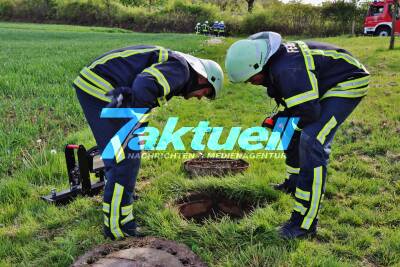 Jagdinstinkt endet mit Feuerwehreinsatz: Hund Gap will Fuchs jagen und verkeilt sich mit Fuchs 600m in Bachrohr - Rettung nach über 3h Einsatz