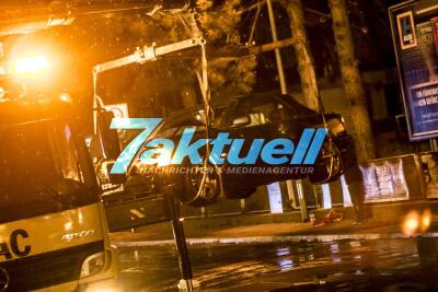 Schwerer Unfall auf der Birkenallee in Plüderhausen - PKW mit Traktor kollidiert