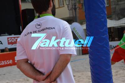 Zweiter Tag beim Sparkassen Footvolley Cup mit ehemaligem Nationalspieler Cacau