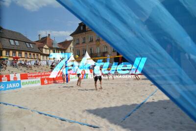 Zweiter Tag beim Sparkassen Footvolley Cup mit ehemaligem Nationalspieler Cacau