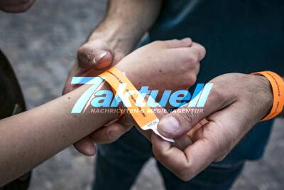 SWR-Sommerfestival startert am Freitagabend mit dem Tatort Stuttgart vor 5000 Zuschauern am Schlossplatz