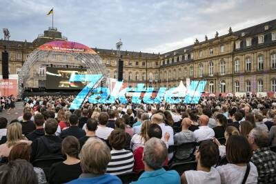 SWR-Sommerfestival startert am Freitagabend mit dem Tatort Stuttgart vor 5000 Zuschauern am Schlossplatz